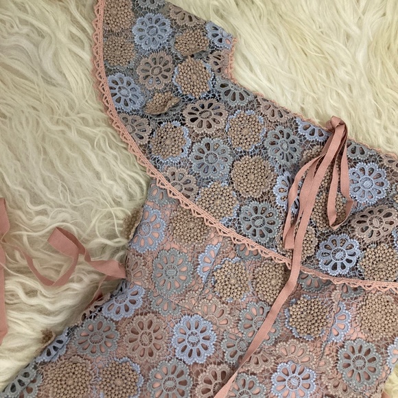 ALEXIS Lace Pattern Square Neckline Romper - Picture 7 of 16